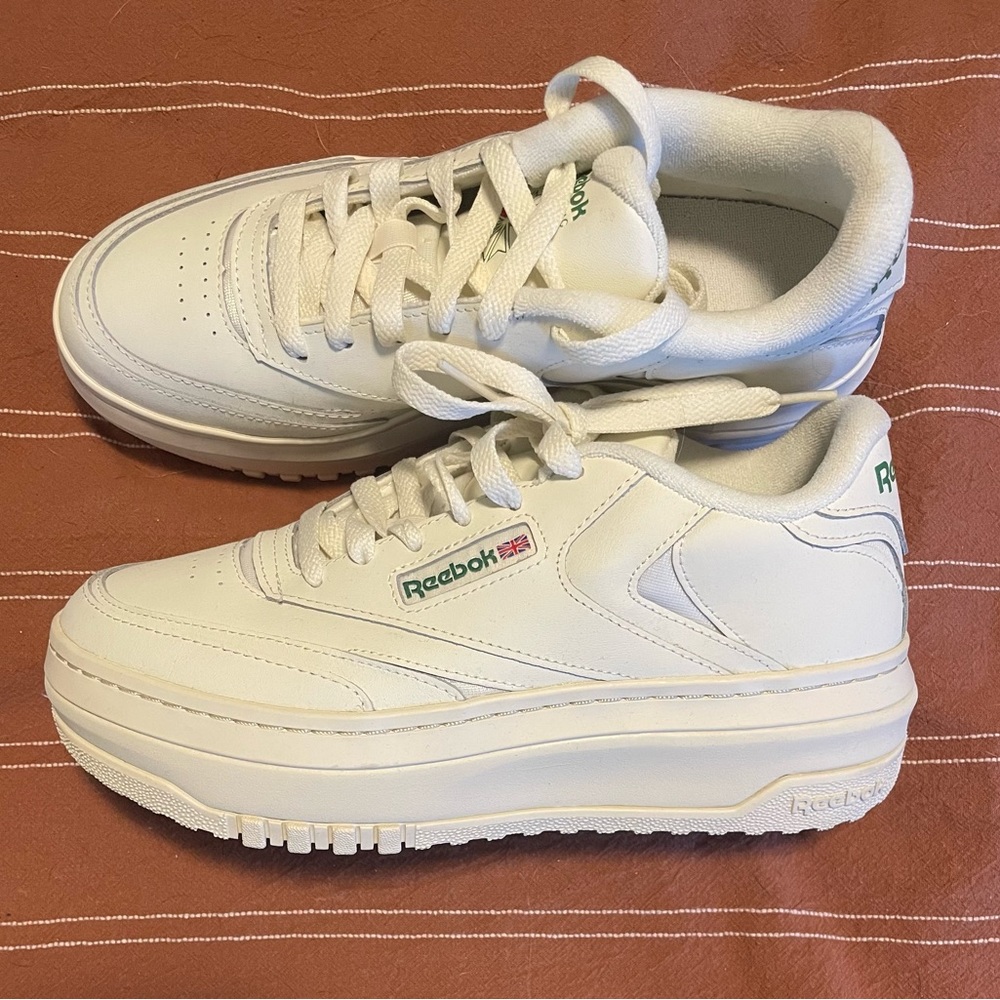 Reebok Club C Extra-Platforms